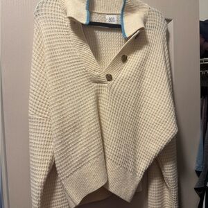 BDG Cream Buttoned Women's sweater